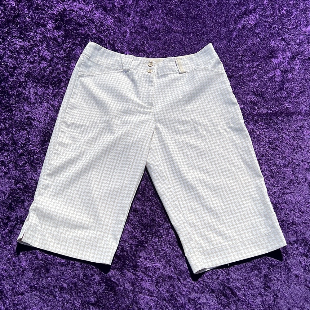 Nike Golf Beige Houndstooth Nike Fit Dry High Rise Bermuda Shorts size 6